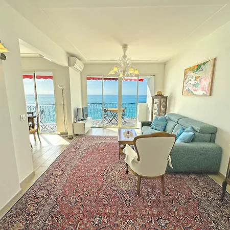 アパート Waterfront With Stunning Panoramic Outlook ニース